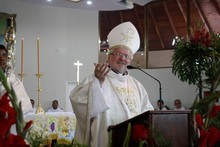 Alcalde Marcano pidió al Papa Francisco que ore por la paz d...