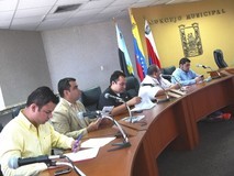 Jorge Luis González: Concejo municipal sesionará con niños y...