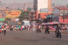 Alcaldía de Sucre desalojó comerciantes informales de la Red...