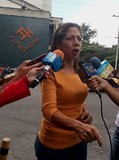 Betsy Bustos: Se necesitan más de 1 millón de bolívares para...