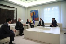 Rajoy expresó apoyo a Venezuela tras reunión con Vecchio, Bo...