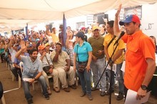 Capriles: Con las captahuellas que quieren imponer para comp...