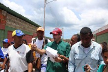 Capriles: El país debe expresar su deseo de cambio el 1° de ...
