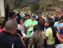 Capriles: “230 mil estudiantes faltan a clases por hacer col...