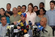 Capriles: Con varias tasas de cambio se benefician los corru...