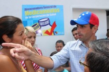 Capriles espera que oficios del Papa puedan hacer que se res...