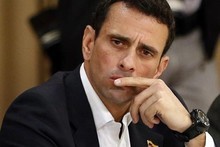 Capriles: “Paz al alma del diputado Robert Serra”