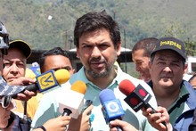 Carlos Ocariz desmiente consulta sobre postulaciones de Prim...