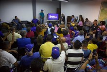 Capriles con sindicatos y trabajadores: “No hay que esperar ...