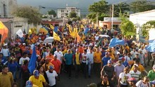 Capriles: Debemos seguir luchando y no dejarnos vencer por l...