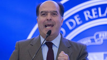 Julio Borges criticó reanudación de envío de petróleo a Cuba