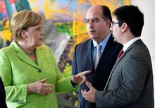 Angela Merkel recibió a Julio Borges y Freddy Guevara en Ber...