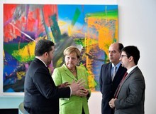 Angela Merkel no descarta que la Unión Europea imponga sanci...