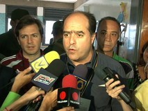 Julio Borges: Ayer el Gobierno volvió a devaluar
