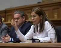 María Gabriela Hernández denuncia crisis de gasolina en Mona...