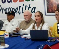 María Beatriz Martínez presentó formalmente su candidatura a...