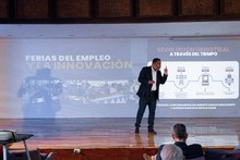 Rafael Ramírez presenta al sector productivo de Maracaibo el...