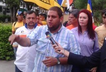 Juan Requesens rechaza acusaciones contra Tomás Guanipa