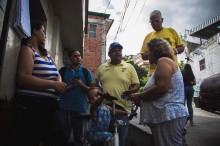 Luis Eduardo Manzano: “Los barrios de Petare están con el re...