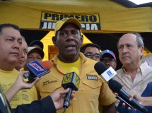 Félix Rodríguez: El CLAP es un racionamiento disfrazado de c...