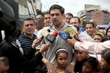 Carlos Ocariz: Este año seguiremos al lado de nuestro pueblo