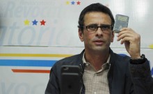 Capriles: Nos llegó la hora de defender con firmeza la Const...