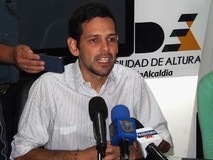 Carlos García: “Gobierno debe bajar los recursos de los trab...
