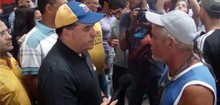 Julio Borges y Jorge Millán recorrieron el mercado de San Ma...
