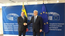 Julio Borges denunció crisis venezolana ante el Parlamento E...