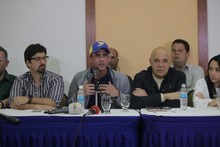 Capriles: El derecho al voto sigue secuestrado en nuestro pa...