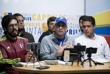 Capriles: Cualquier llamado a una constituyente chimba debe ...