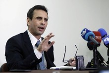 Capriles: ¿Qué más pruebas necesitan de que esto es una dict...