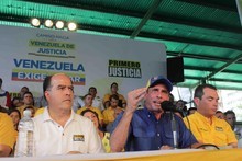 Capriles reprochó que el gobierno utilice el aparato de prop...