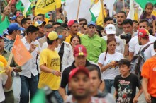Capriles: Es el momento de un proyecto colectivo que se llam...