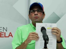 Capriles: Insistimos en el referéndum revocatorio porque la ...