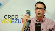 Capriles: Para cambiar la economía tenemos que cambiar a qui...
