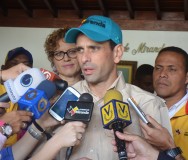 Capriles: Problemas económicos del país no se resuelven con ...
