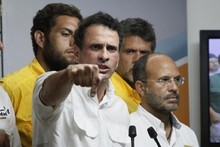 Capriles propone crear comités para el rescate de la democra...