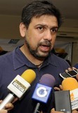 Carlos Ocariz: "Gobierno cumplió con el primero de los ...
