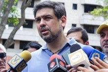 Carlos Ocariz: Recuperamos entrada de la urbanización Mirand...