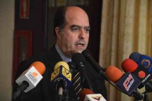 Julio Borges: “Tres de los Poderes del Estado se han puesto ...