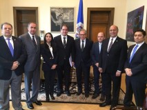 Diputados Venezolanos piden a la OEA que solicite al gobiern...