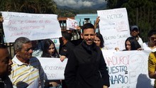 Carlos García: Trabajadores municipales exigen pagos de deud...