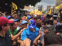 Capriles: El revocatorio depende de lo que hagamos los venez...