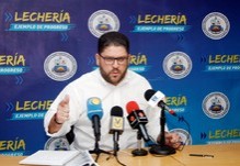 Gustavo Marcano: Alcaldía y prestadores de servicio trabajar...