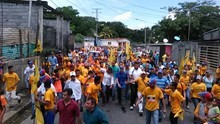 Capriles: Maduro fue a Rusia a entregar la industria petrole...