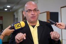 José Antonio España: El gobierno de Maduro tiene cara de ham...