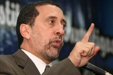 José Guerra: La conspiración contra el bolívar