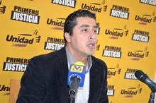 José Ramón Arias presentó su renuncia a la candidatura en Ar...