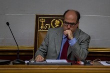 Asamblea Nacional pide a poderes cesar actuaciones que limit...